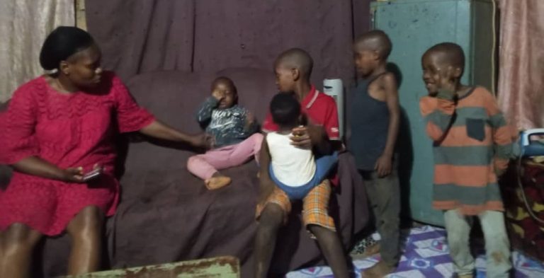 Soutien aux mères seules et protection de l&rsquo;enfance